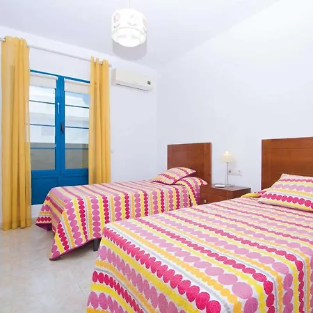 别墅 Playa Blanca Sleeps 6 Air Con Wifi 普拉亚布兰卡